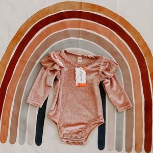 Baby Girl Fly-Sleeve Velvet Romper